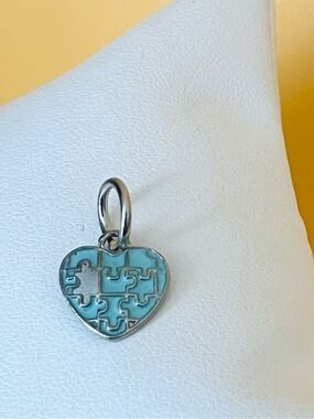 Blue enamel Silver plated Puzzle heart Bracelet charm